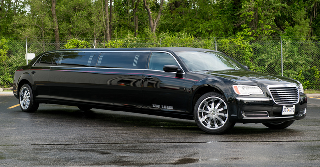 image of exterior of black limousine in Bel Aire, MD